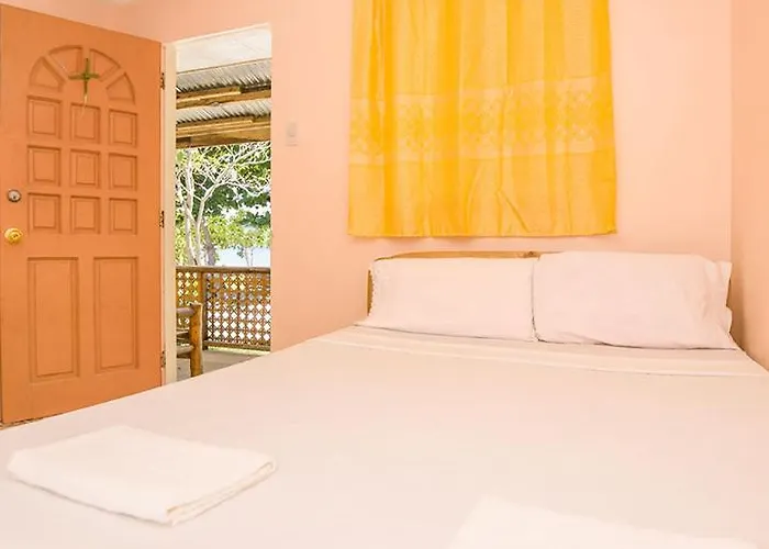 Hotel Camotes Eden 3*